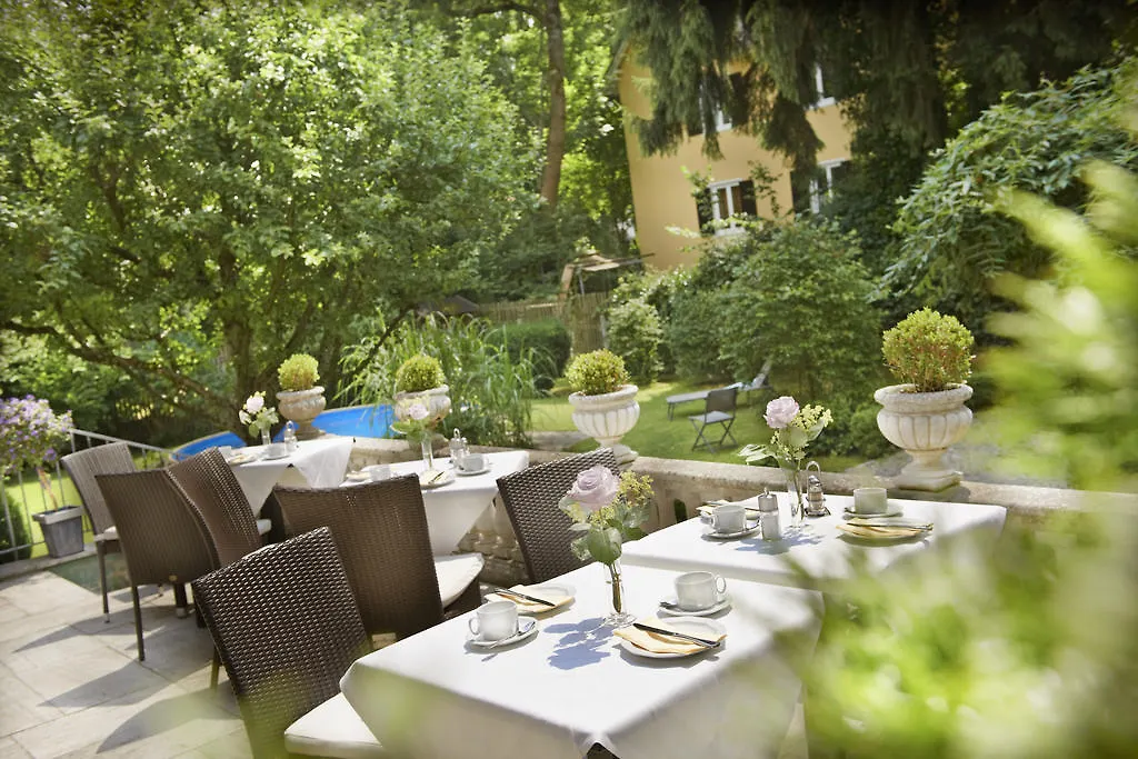 Hotel Sollner Hof München 3*,